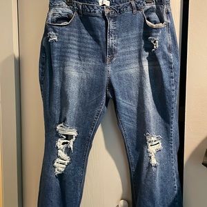 Vanilla Star distressed jeans. Medium wash size 24W